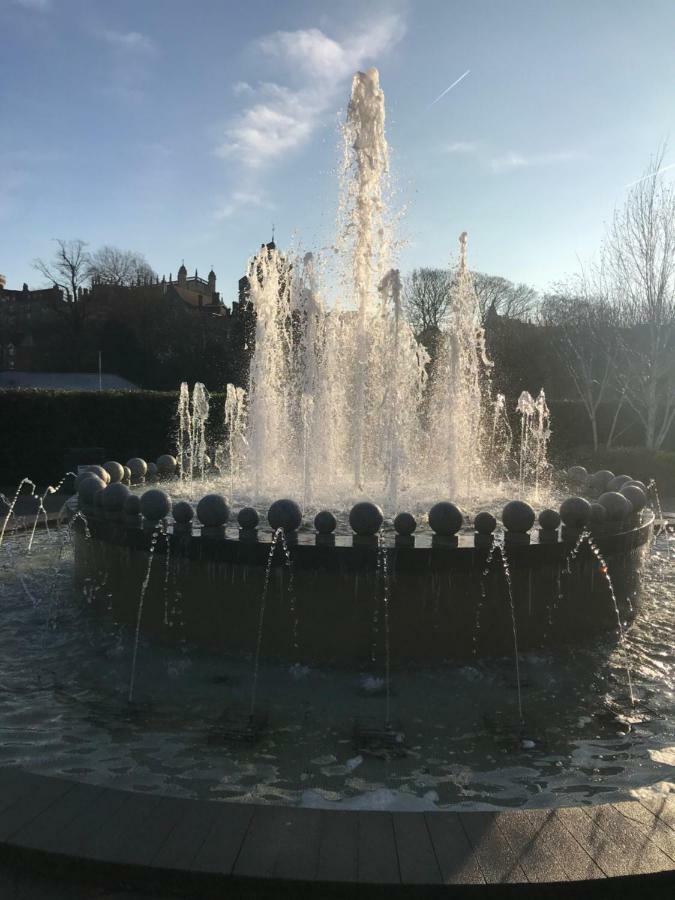 Cavendish House With Secure, Allocated Parking, 2 Mins Walk From Windsor Castle Екстериор снимка