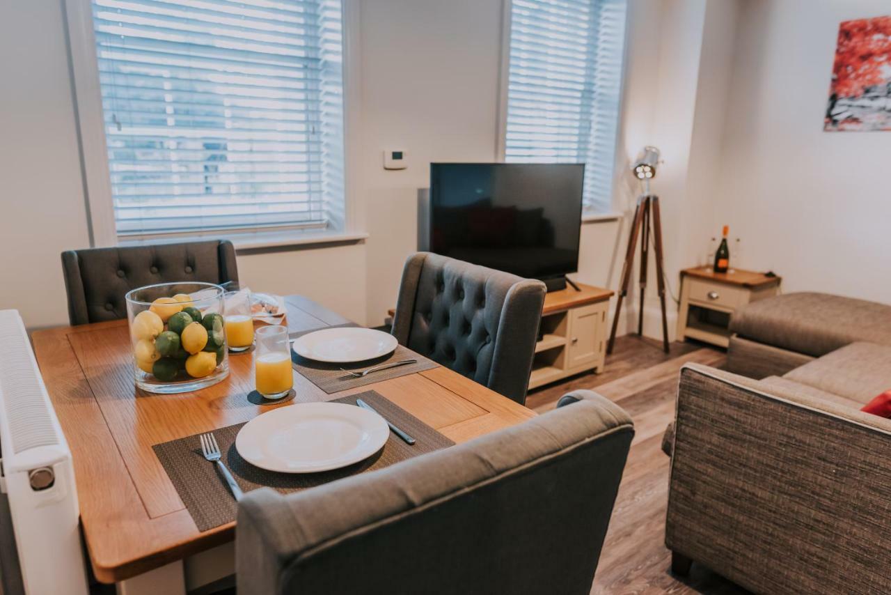 Cavendish House With Secure, Allocated Parking, 2 Mins Walk From Windsor Castle Екстериор снимка