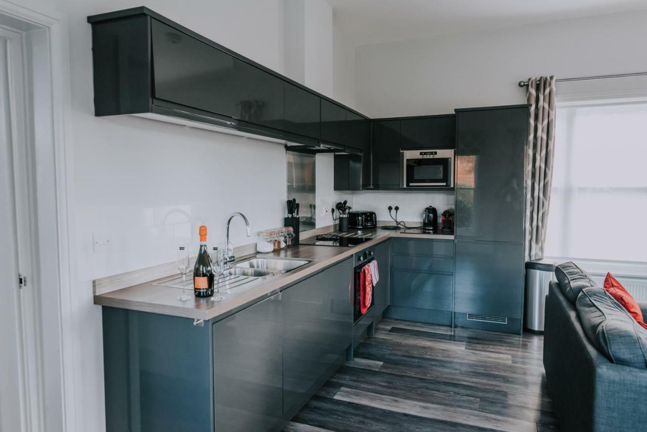 Cavendish House With Secure, Allocated Parking, 2 Mins Walk From Windsor Castle Екстериор снимка